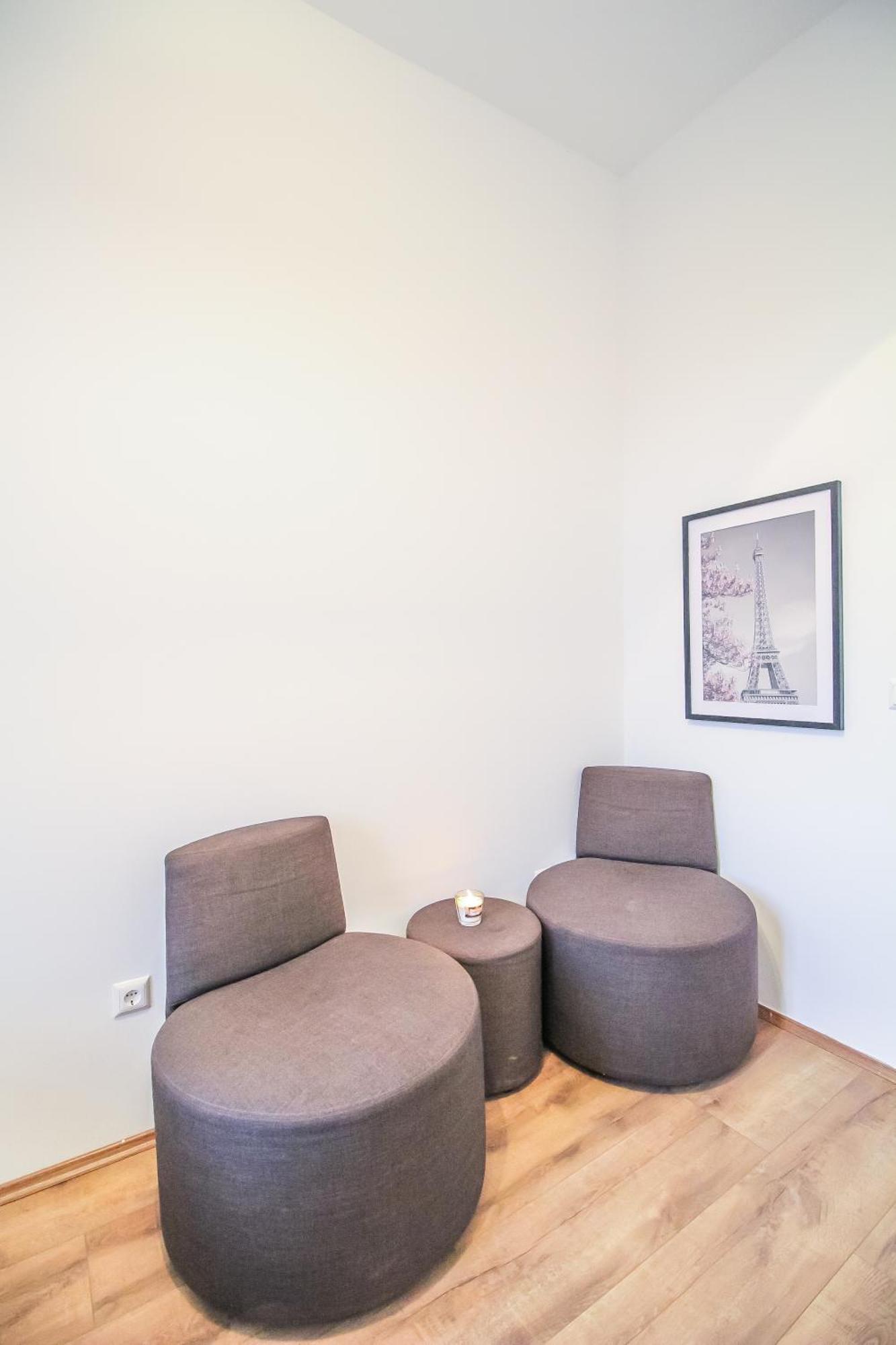 Comfortable Accommodations In The Alterlaa Area Lv6 فيينا المظهر الخارجي الصورة